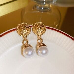 Gold and Pearl Dangle Earrings